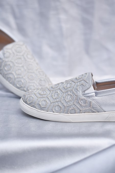 Around Always_Silver Rio Hexagon Maze Slip-on Shoes _Online_at_Aza_Fashions