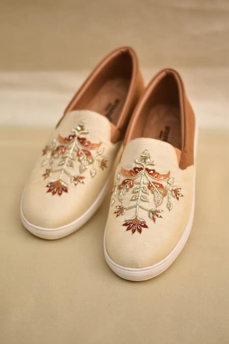 Around Always Samir Floral Embroidered Slip-on Sneakers 