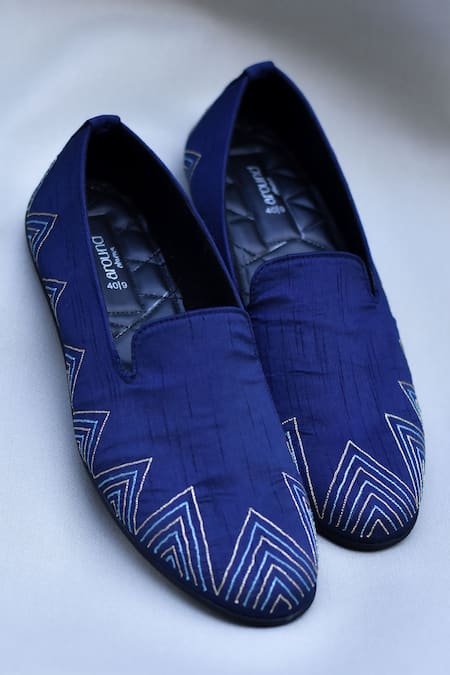 Around Always West Chevron Embroidered Loafers 
