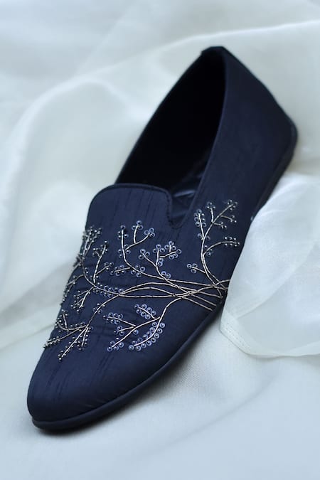 Around Always Yug Embroidered Slip-on Loafers 