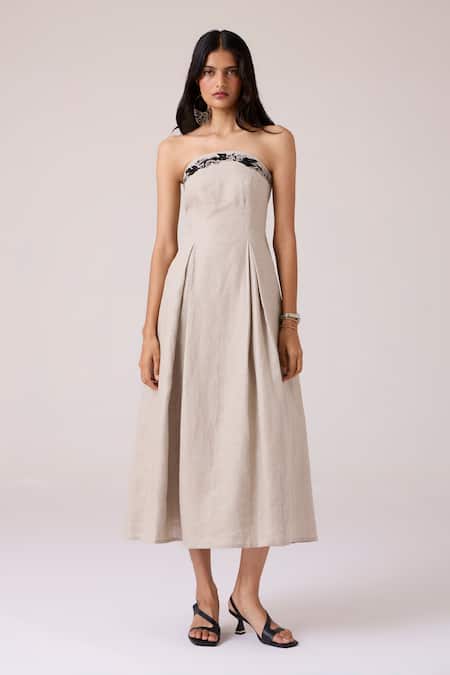 The Summer House Beige Linen Embroidery Square Neck Suhjan Dress Online at Aza Fashions The Summer House_Beige Linen Embroidery Square Neck Suhjan Dress _Online_at_Aza_Fashions