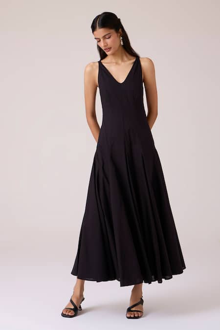 Shop_The Summer House_Black Cambric V-neck Aurora Panelled Dress _Online_at_Aza_Fashions