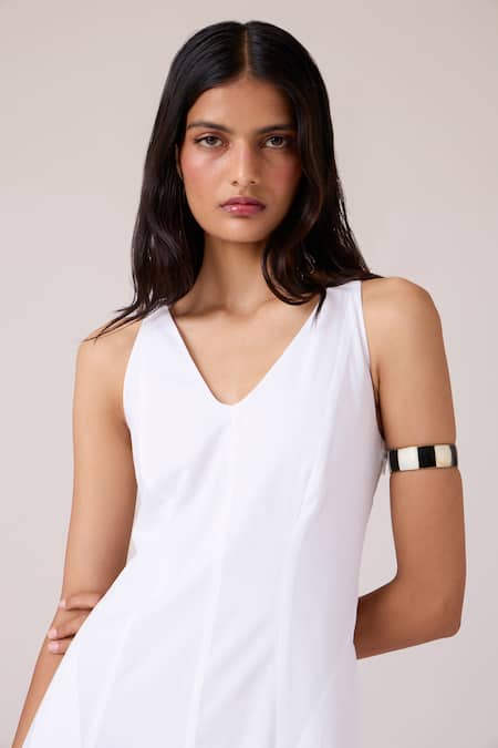 Buy_The Summer House_White Cambric, Cotton V-neck Aurora Panelled Dress 