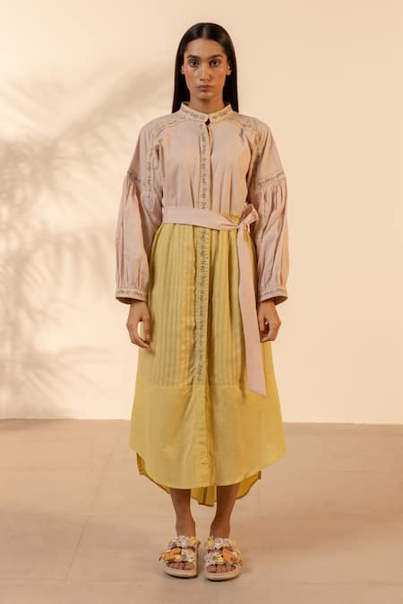 Ourdve Citrus Embroidered Striped Dress With Belt 