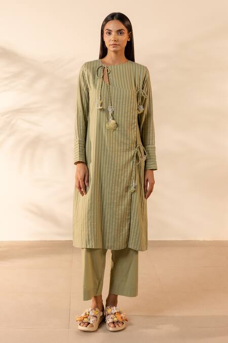 Buy OurDve Green Cotton Embroidery, Tassels Keyhole Neck Honeydew Striped Kurta Online at Aza Fashions Buy_OurDve_Green Cotton Embroidery, Tassels Keyhole Neck Honeydew Striped Kurta _Online_at_Aza_Fashions