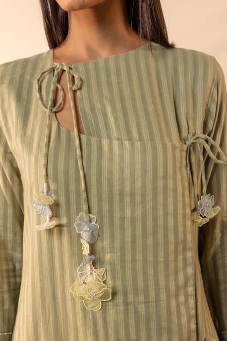 Shop OurDve Green Cotton Fabric Flowers, Embroidery Round Honeydew Striped Kurta And Pant Set Shop_OurDve_Green Cotton Fabric Flowers, Embroidery Round Honeydew Striped Kurta And Pant Set