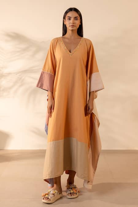 Ourdve Orange Peel V Neck Embroidered Colorblock Kaftan 