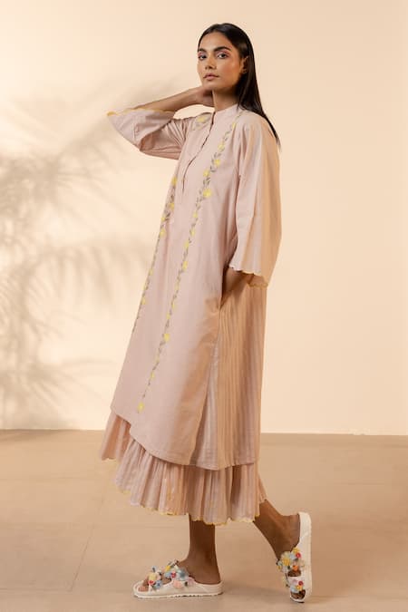 Shop_Ourdve_Pink Cotton Embroidery Mandarin Collar Bloomberry Floral Kurta _Online_at_Aza_Fashions