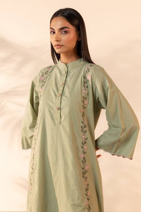Buy_Ourdve_Green Cotton Embroidery Mandarin Collar Bloomberry Floral Tunic With Dress _Online_at_Aza_Fashions