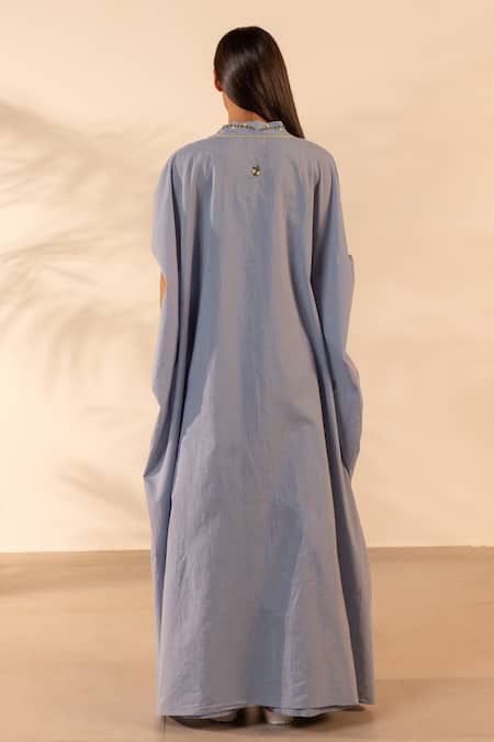 Ourdve Zinnia Embroidered Shrug 