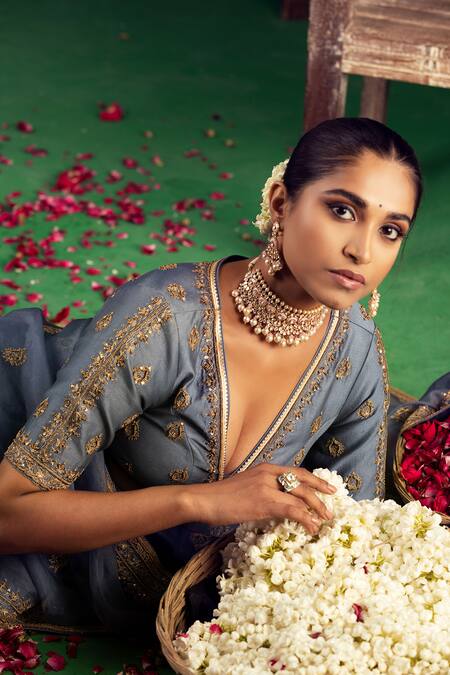 Jigar Mali_Gray Chanderi Embroidery, Zari V-neck Saree And Blouse Set _Online_at_Aza_Fashions