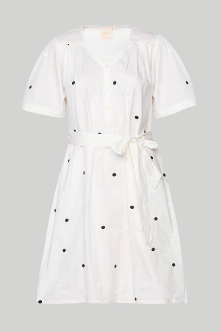 Buy_Reistor_Off White Cotton V-neck Pleated Tent Dress _Online_at_Aza_Fashions