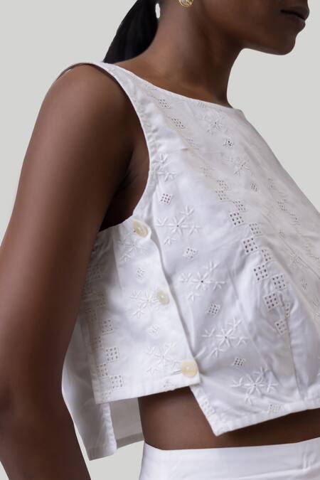 Reistor_White Cotton Embroidery Boat Neck Crop Top And Wrap Skirt Set _at_Aza_Fashions