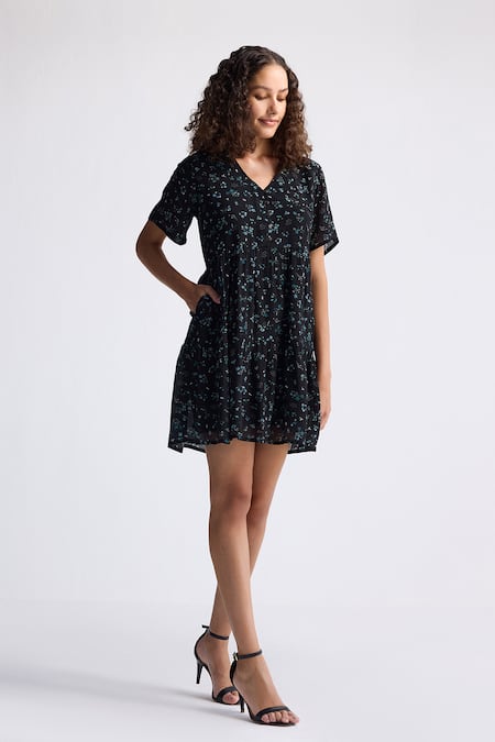 Reistor Ditzy Wildflowers Flared Sleeve Tiered Dress 