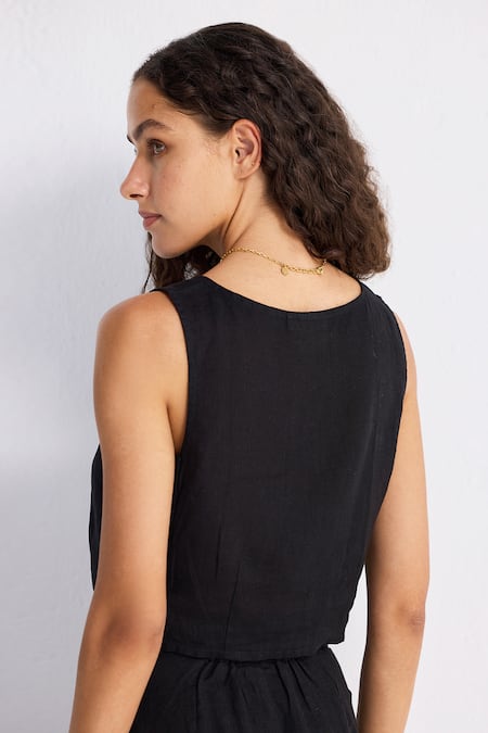 Reistor Cotton Sleeveless Crop Top With Wrap Skirt 