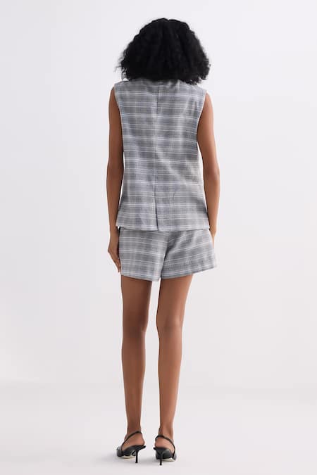 Reistor Plaid Button-Front Vest Jacket 