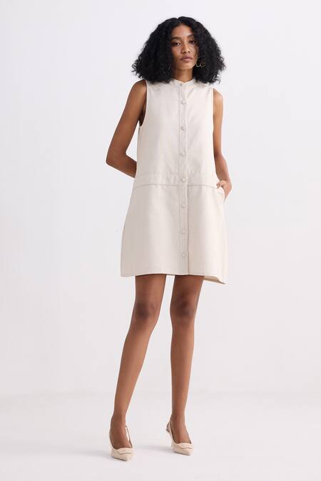 Reistor_Off White Cotton Mandarin Collar Sleeveless Button-front Dress _Online_at_Aza_Fashions