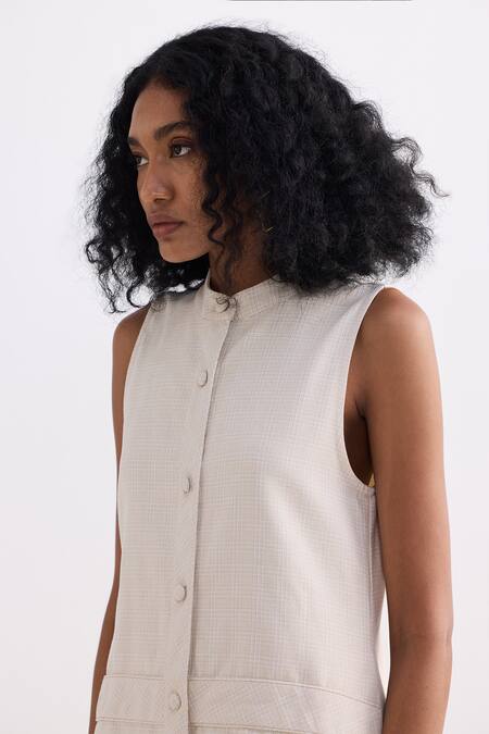 Reistor_Off White Cotton Mandarin Collar Sleeveless Button-front Dress _at_Aza_Fashions