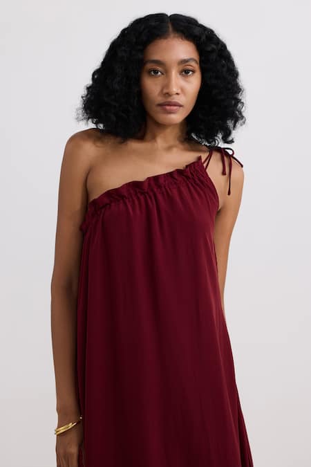 Buy_Reistor_Burgundy Crepe One Shoulder Tie-up Ruffle Hem Dress 