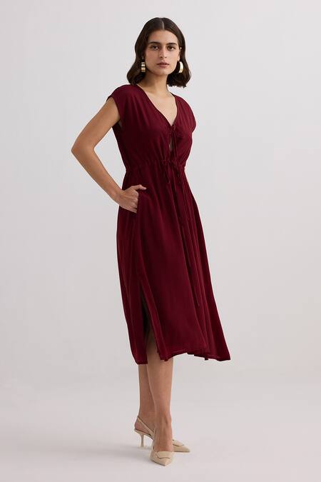 Reistor_Burgundy Crepe V-neck Dress _at_Aza_Fashions