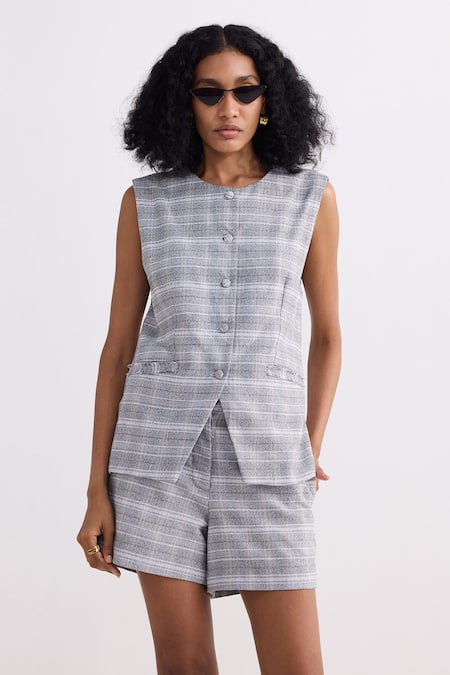 Shop_Reistor_Gray Cotton Round Neck Plaid Tweed Vest And Skorts Set _Online_at_Aza_Fashions