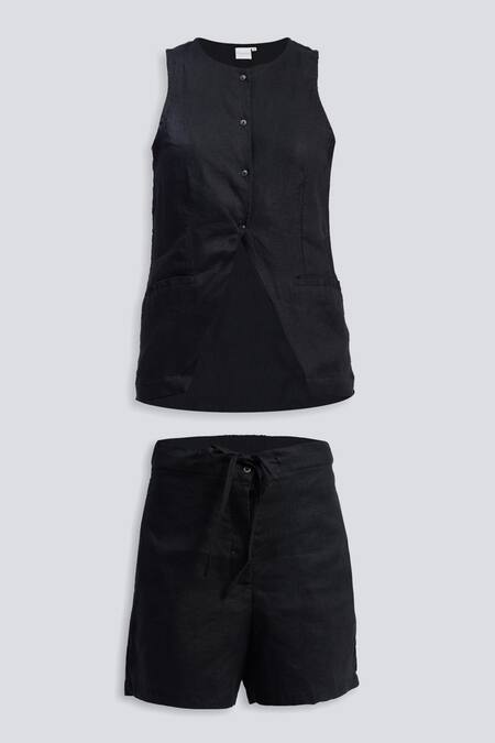 Reistor_Black Cotton Round Neck Sleeveless Top _Online_at_Aza_Fashions