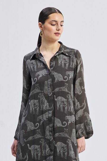 Shop_Reistor_Gray Cotton Collared Animal Print Maxi Dress _Online_at_Aza_Fashions