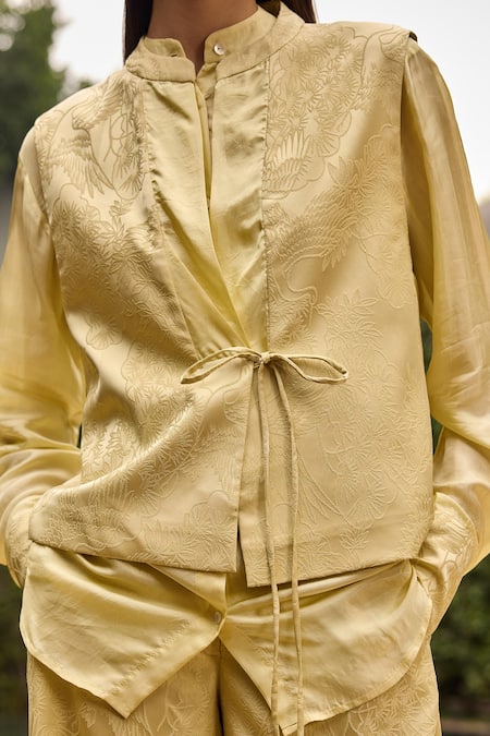 Buy_Therealb_Yellow Jacquard V-neck, Mandarin Collar Shirt And Trouser Set _Online_at_Aza_Fashions