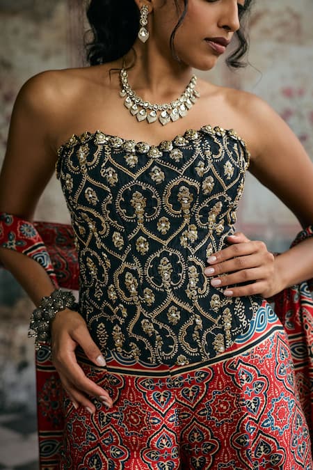 Buy_SAANJH BY LEA_Black Modal, Satin Embroidery Bandeau Neck Rhea Ajrakh Hand Corset Gharara Set 