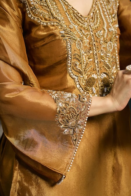 Buy_SAANJH BY LEA_Mustard Tissue, Silk Embroidery, Beads, Sequins, Zari V-neck Saima Kurta Set 