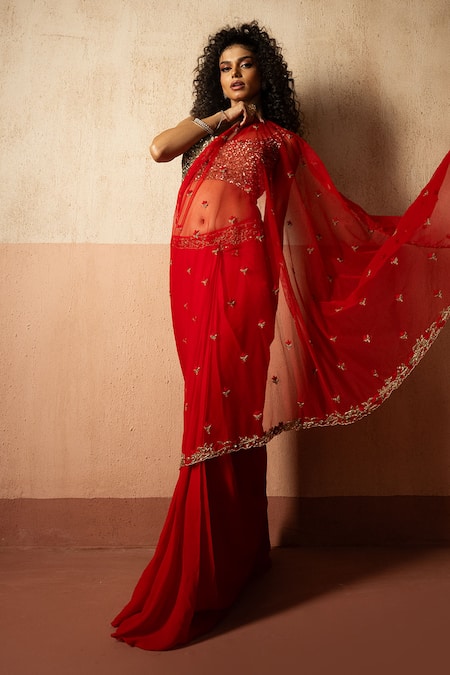 Quench A Thirst_Red Net, Georgette Sequins, Embroidery Scoop Neck Pre-draped Saree With Blouse _Online_at_Aza_Fashions