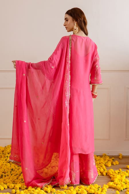 Shop ASRUMO Fuchsia Organza, Viscose Embroidery, Zari, Lace Keyhole Neck And Taari Kurta Set at Aza Fashions Shop_ASRUMO_Fuchsia Organza, Viscose Embroidery, Zari, Lace Keyhole Neck And Taari Kurta Set _at_Aza_Fashions