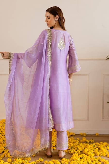 Shop ASRUMO Lilac Chanderi, Organza Embroidery, Zari, Lace V-neck Motif Kurta Set at Aza Fashions Shop_ASRUMO_Lilac Chanderi, Organza Embroidery, Zari, Lace V-neck Motif Kurta Set _at_Aza_Fashions
