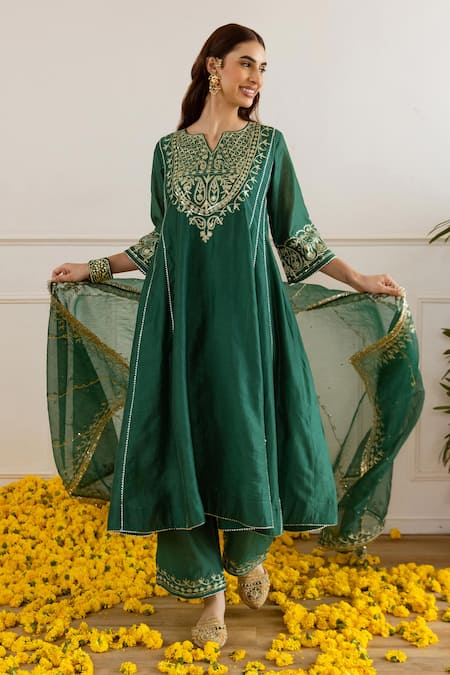 Buy ASRUMO Emerald Green Chanderi, Organza Zari, Embroidery, Sequins And Tara Kurta Set Online at Aza Fashions Buy_ASRUMO_Emerald Green Chanderi, Organza Zari, Embroidery, Sequins And Tara Kurta Set _Online_at_Aza_Fashions