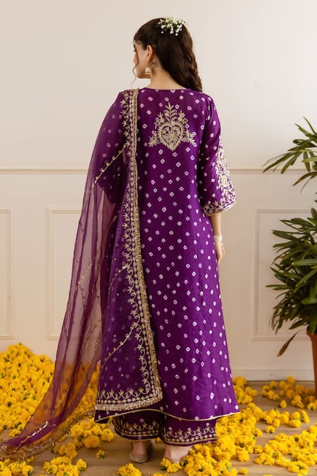 Shop ASRUMO Purple Chanderi, Organza Embroidery, Zari V-neck Bandhej Taari Kurta Set at Aza Fashions Shop_ASRUMO_Purple Chanderi, Organza Embroidery, Zari V-neck Bandhej Taari Kurta Set _at_Aza_Fashions