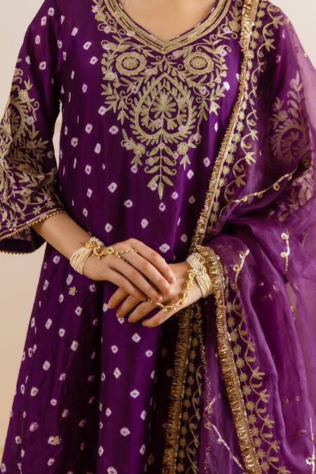 ASRUMO Purple Chanderi, Organza Embroidery, Zari V-neck Bandhej Taari Kurta Set at Aza Fashions ASRUMO_Purple Chanderi, Organza Embroidery, Zari V-neck Bandhej Taari Kurta Set _at_Aza_Fashions