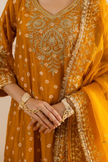 ASRUMO_Mustard Chanderi, Organza Embroidery, Zari V-neck Bandhej Aari-zari Kurta Set _at_Aza_Fashions
