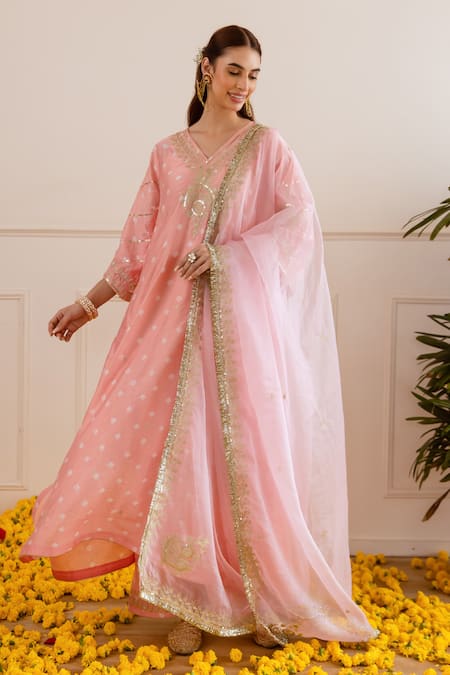 Shop_ASRUMO_Peach Chanderi, Organza Embroidery, Zari V-neck Bandhej Kurta Pant Set _Online_at_Aza_Fashions