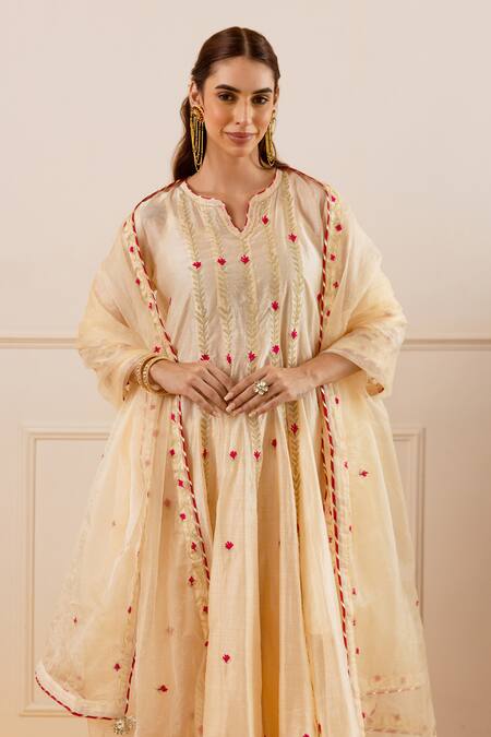 Buy_ASRUMO_Ivory Chanderi, Organza Embroidery, Zari Split V-neck And Anarkali Set _Online_at_Aza_Fashions