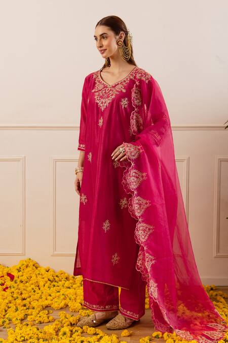 ASRUMO_Magenta Chanderi, Organza Embroidery, Zari, Applique Split V-neck Kurta Pant Set _at_Aza_Fashions