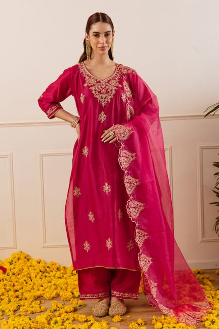 Buy_ASRUMO_Magenta Chanderi, Organza Embroidery, Zari, Applique Split V-neck Kurta Pant Set 