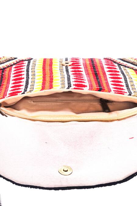 Buy_Nazaakat By Samara Singh_Red Sequins, Beads Geometric And Embellished Clutch 