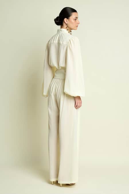 Aakaar V Neck Buttoned Top & Pleated Pant Set 