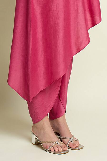 Shop Aakaar Pink Cotton, Silk Beads, Embroidery Round Neck Asymmetric Tunic And Pant Set Online at Aza Fashions Shop_Aakaar_Pink Cotton, Silk Beads, Embroidery Round Neck Asymmetric Tunic And Pant Set _Online_at_Aza_Fashions
