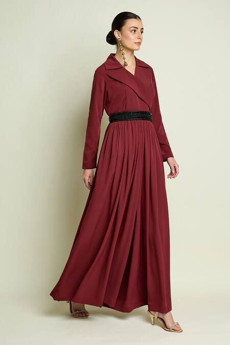 Aakaar_Maroon Crepe Beads Collared, V-neck Moss Jumpsuit With Belt _Online_at_Aza_Fashions