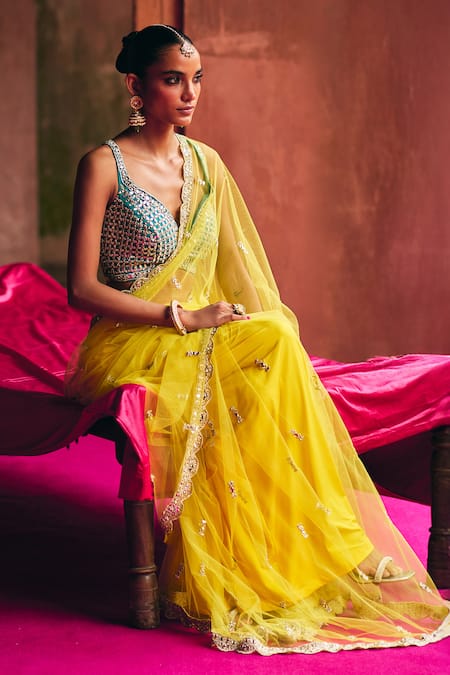 Shop_Angad Singh_Yellow Net Mirrors, Zari V-neck Saree With Blouse _Online_at_Aza_Fashions