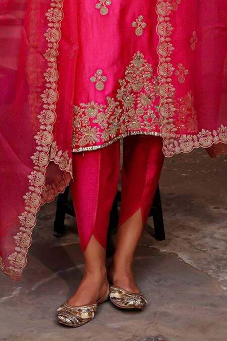 Buy Charu Makkar Pink Silk, Organza Embroidery, Sequins Split V-neck Basant Kurta Set Online at Aza Fashions Buy_Charu Makkar_Pink Silk, Organza Embroidery, Sequins Split V-neck Basant Kurta Set _Online_at_Aza_Fashions