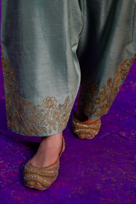 Shop_Charu Makkar_Green Silk, Organza Embroidery, Zari Boat Neck Amolika Kurta Set _Online_at_Aza_Fashions