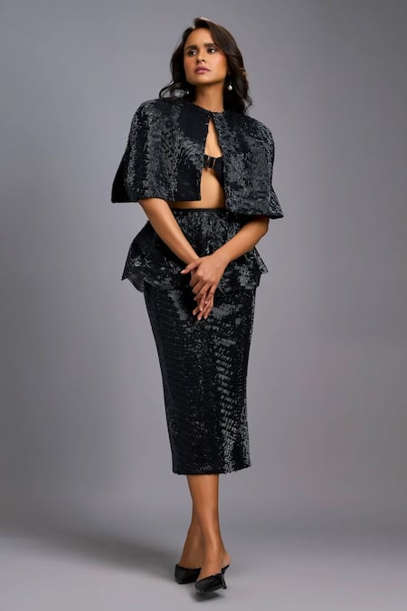 Deepika Arora_Black Round Neck Shimmer Structured Cape _Online_at_Aza_Fashions