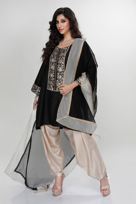 Ranian Dogri Kurta & Dhoti Salwar Set 